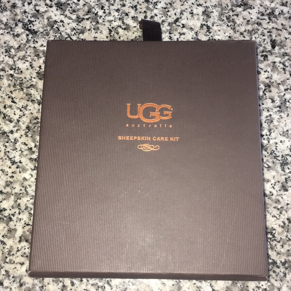 UGG Sheepskin Care Kit